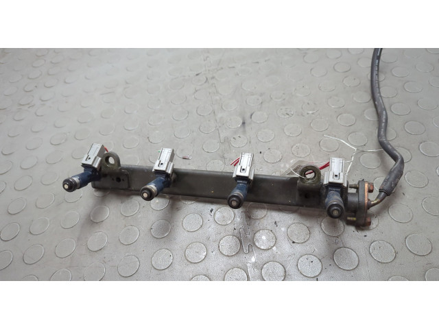 Форсунка топливная Mitsubishi Outlander 2003-2009 1465A051, 1465A048