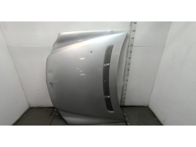 Решетка радиатора  Mercedes C W203 2000-2008          