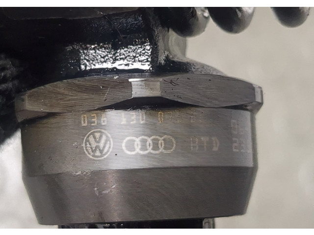 Форсунка топливная Volkswagen Golf 5 2003-2009 038130073BR