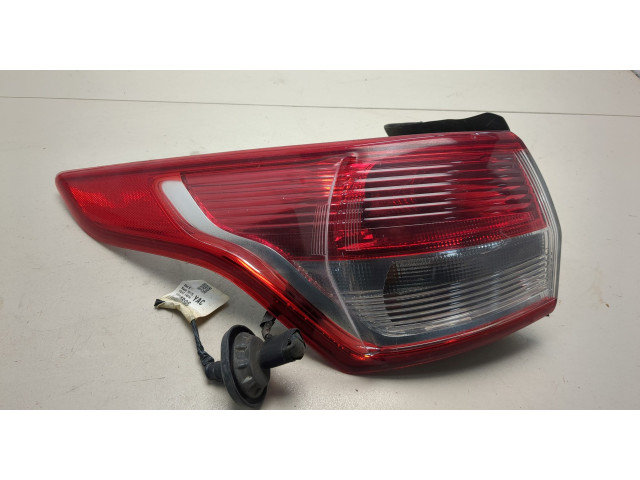 Задний фонарь          