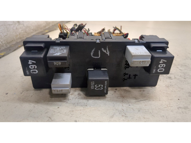 Блок предохранителей  Volkswagen Jetta 5 2004-2010         