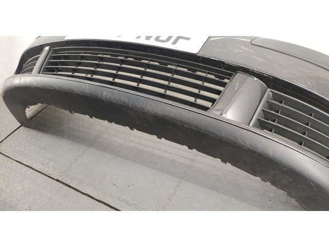 Бампер Volkswagen Golf 5 2003-2009 передний