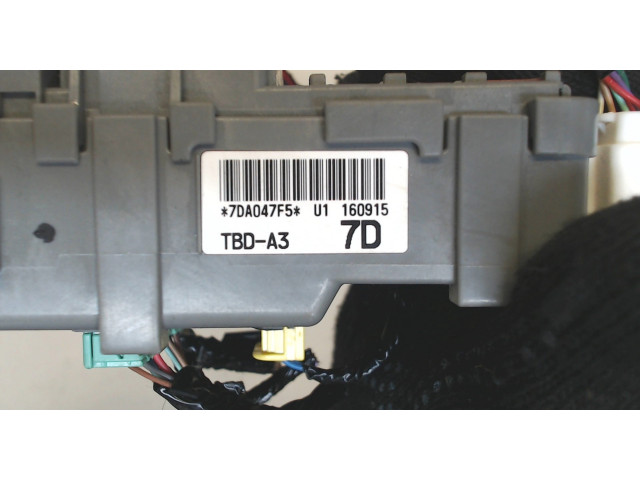Блок предохранителей Honda Civic 2015- 7DA047F5 015-2021 2