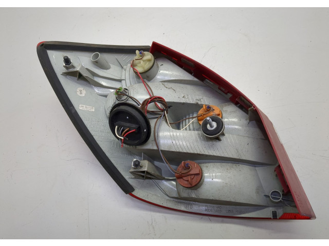 Задний фонарь