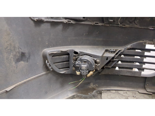 Бампер  Citroen C4 2004-2010 передний   