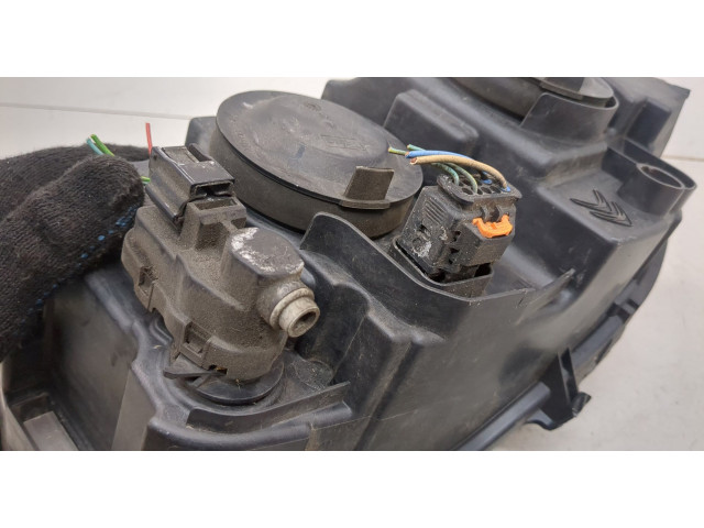 Фара передняя  Citroen C3 2016-2024 левая 