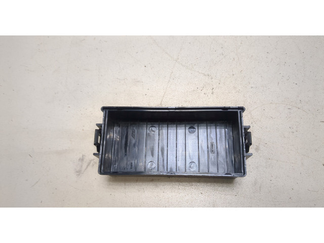 Крышка блока предохранителей Lincoln Navigator 2006-2014