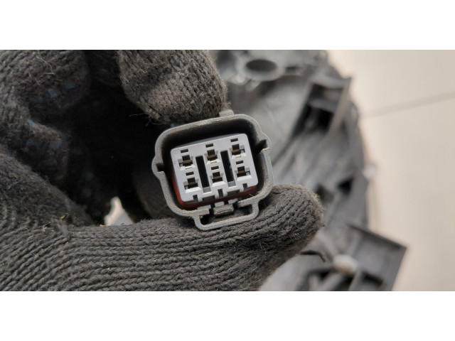 Фара передняя Mazda CX-9 2012-2016 левая