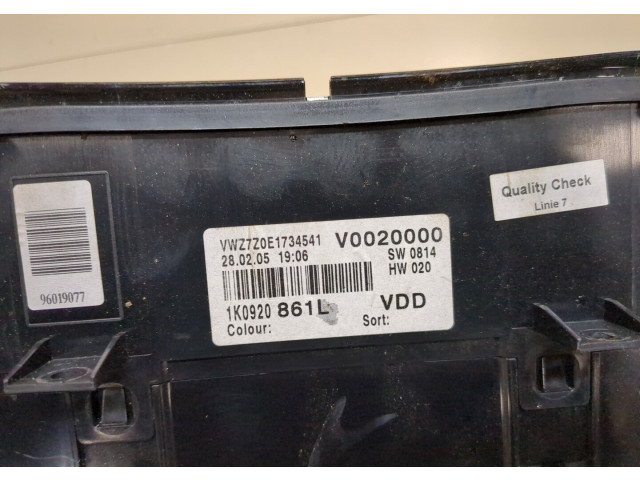 Панель приборов Volkswagen Golf 5 2003-2009 1K0920861L