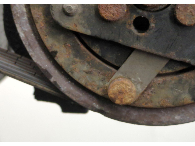 Форсунка топливная Citroen C4 Picasso 2006-2013