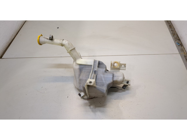 Бачок омывателя  Mazda 3 (BL) 2009-2013    