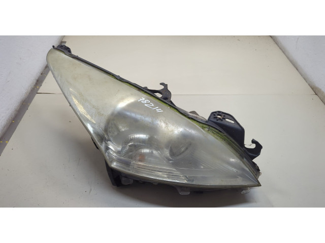 Фара передняя  Peugeot 5008 2009-2016 правая 