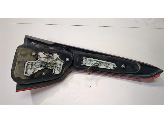 Задний фонарь