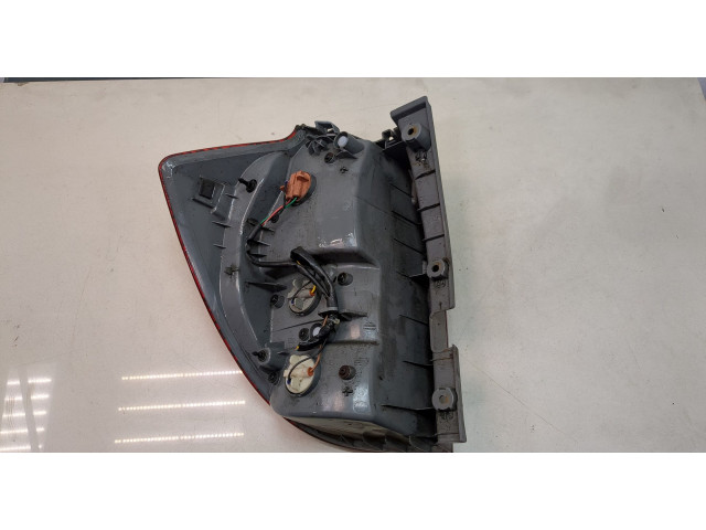 Задний фонарь          