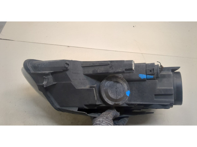 Фара передняя Volkswagen Passat 6 2005-2010 левая