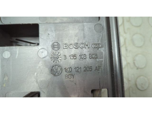 Вентилятор радиатора  Volkswagen Golf Plus           