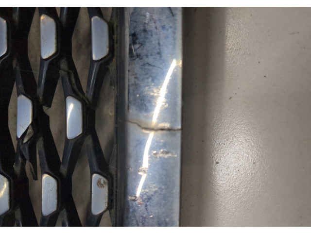 Решетка радиатора  KIA Optima 4 2015-2018          86350D4010