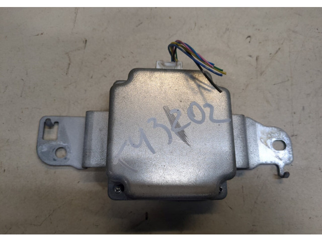 Блок комфорта  Infiniti EX35      284E71UX0A  