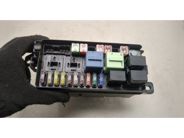 Блок предохранителей Mini Countryman (R60) 2010-2016 61149213372