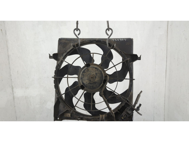 Вентилятор радиатора  KIA Ceed 2007-2012           