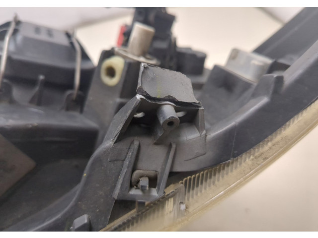 Фара передняя Toyota Corolla E12 2001-2006 левая