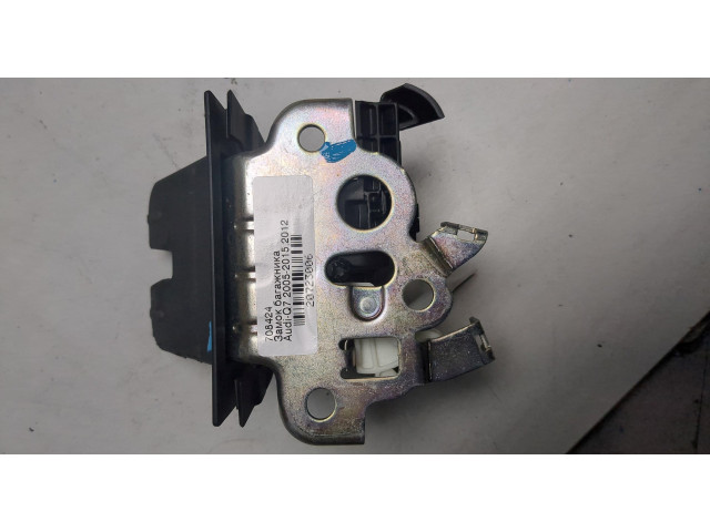 Замок багажника Audi Q7 2005-2015