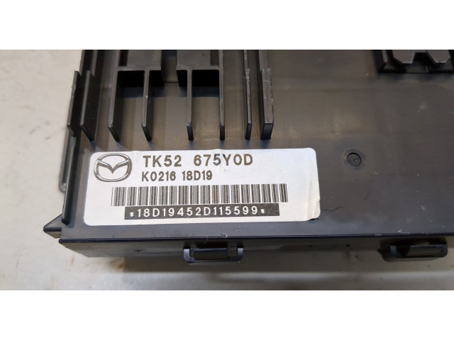 Блок комфорта Mazda CX-9 2016- TK52675YOD