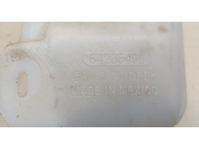 Бачок омывателя GMC Terrain 2017-2021