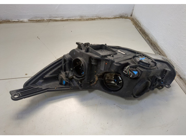 Фара передняя  Ford Focus 3 2011-2015 правая 