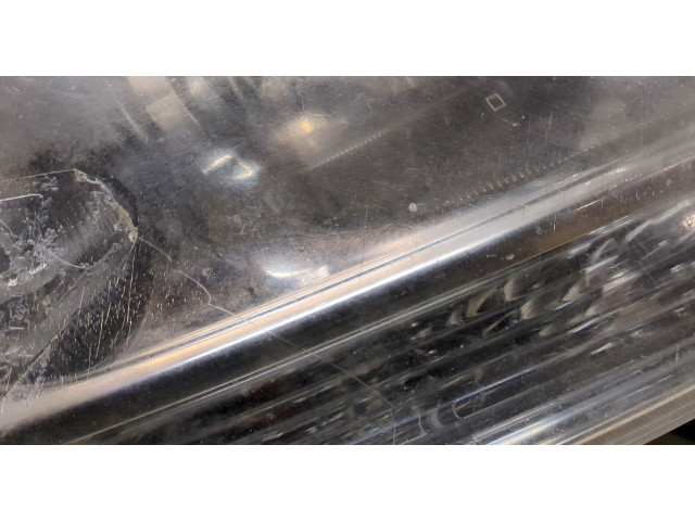 Фара передняя Suzuki Grand Vitara 2005-2015 правая