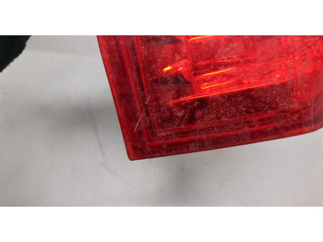 Задний фонарь          