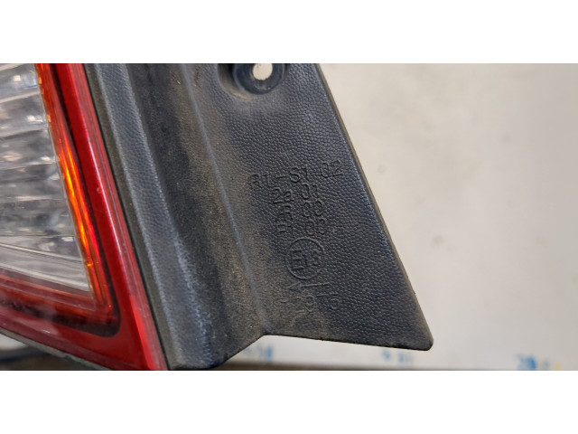 Задний фонарь          