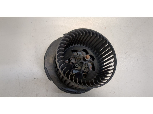 Моторчик печки  Volkswagen Passat 7 2010-2015 Европа           