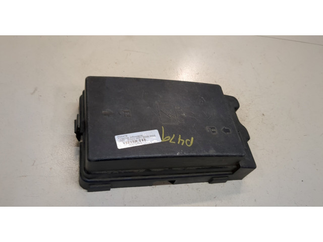 Крышка блока предохранителей GMC Envoy 2001-2009 4.2