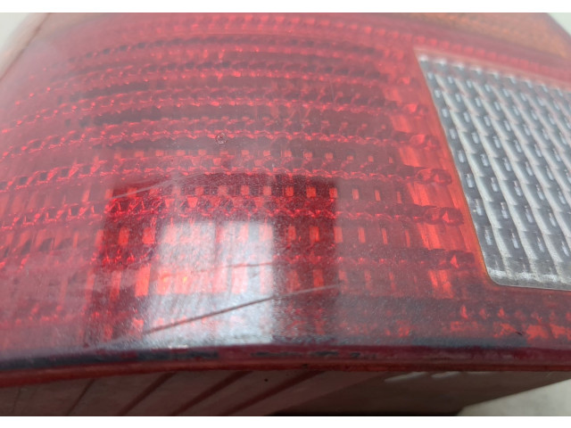 Задний фонарь 1J6945095S