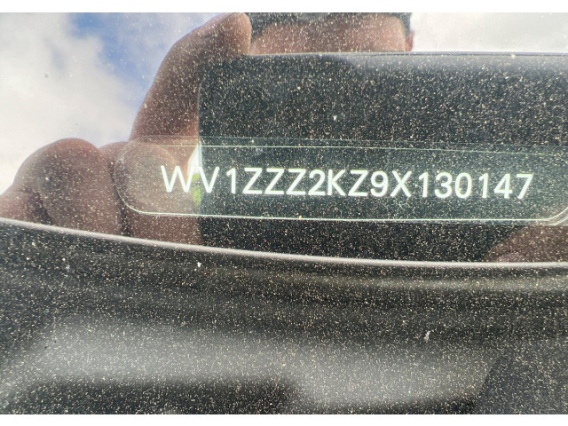 Генератор  Volkswagen Caddy 2004-2010       06f903023e    2.0 дизель