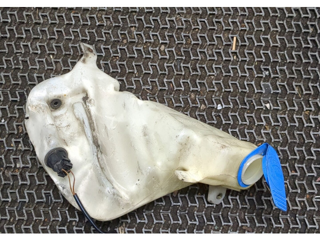 Бачок омывателя  Volkswagen Passat 5 1996-2000 3B095453N   5  1.8