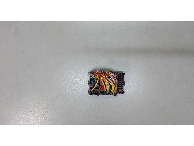 Блок предохранителей Dacia Lodgy 1.6