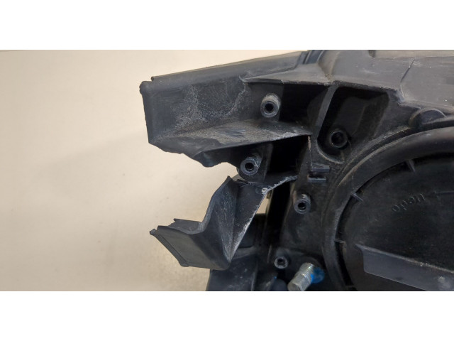 Фара передняя  Citroen C4 Grand Picasso 2014- правая 