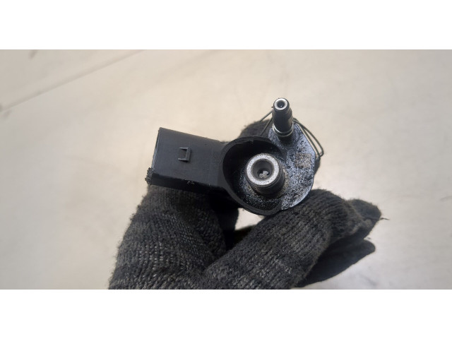 Форсунка топливная  Jeep Grand Cherokee 2004-2010    RX067496AA, 5175827AB     