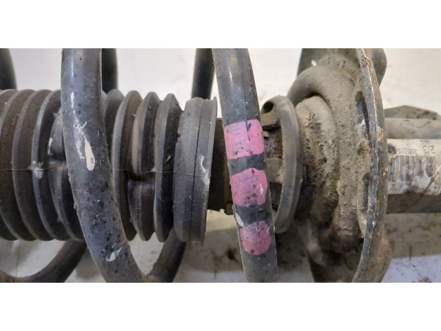 Стойка амортизатора Skoda Yeti 2009-2018 3C0413031BC, 1K0411105DN