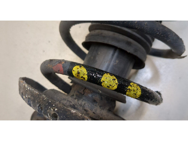 Стойка амортизатора Skoda Fabia 2010-2014 1.6 дизель