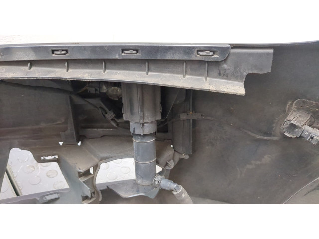 Бампер  Volkswagen Golf 6 2009-2012 передний   5K0807217BR