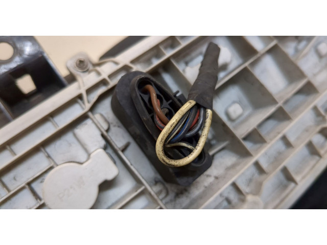 Задний фонарь          