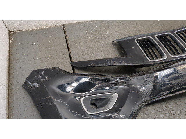 Бампер  Jeep Grand Cherokee 2013- передний     