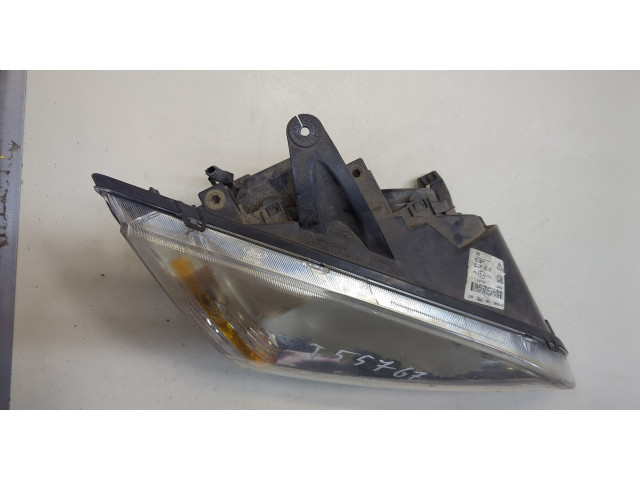 Фара передняя  Ford Focus 2 2005-2008 правая 