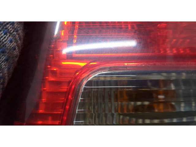 Задний фонарь