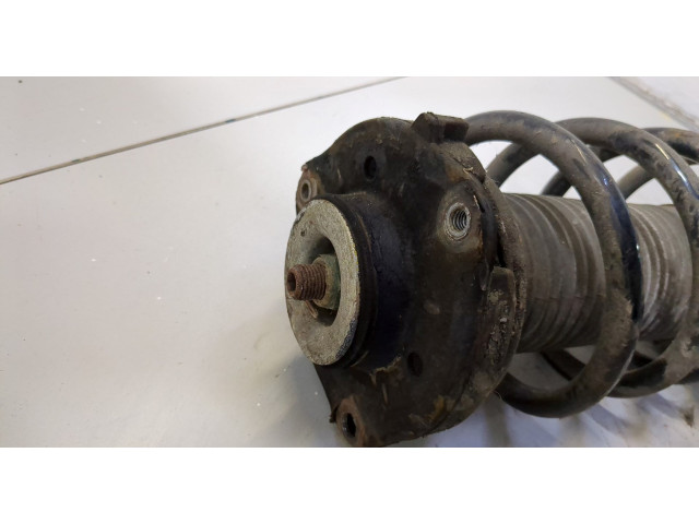 Стойка амортизатора  Skoda Yeti 2009-2018      