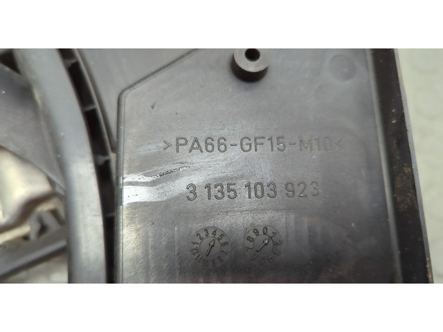 Вентилятор радиатора Volvo C70 2006-2009