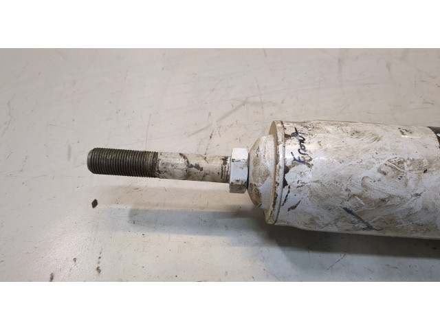 Стойка амортизатора Lexus LX 1998-2007